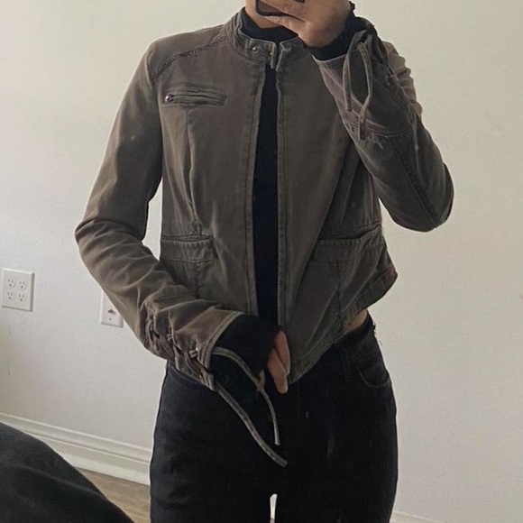 Free people crop jacket with lace cuffs - Picture 1 of 4